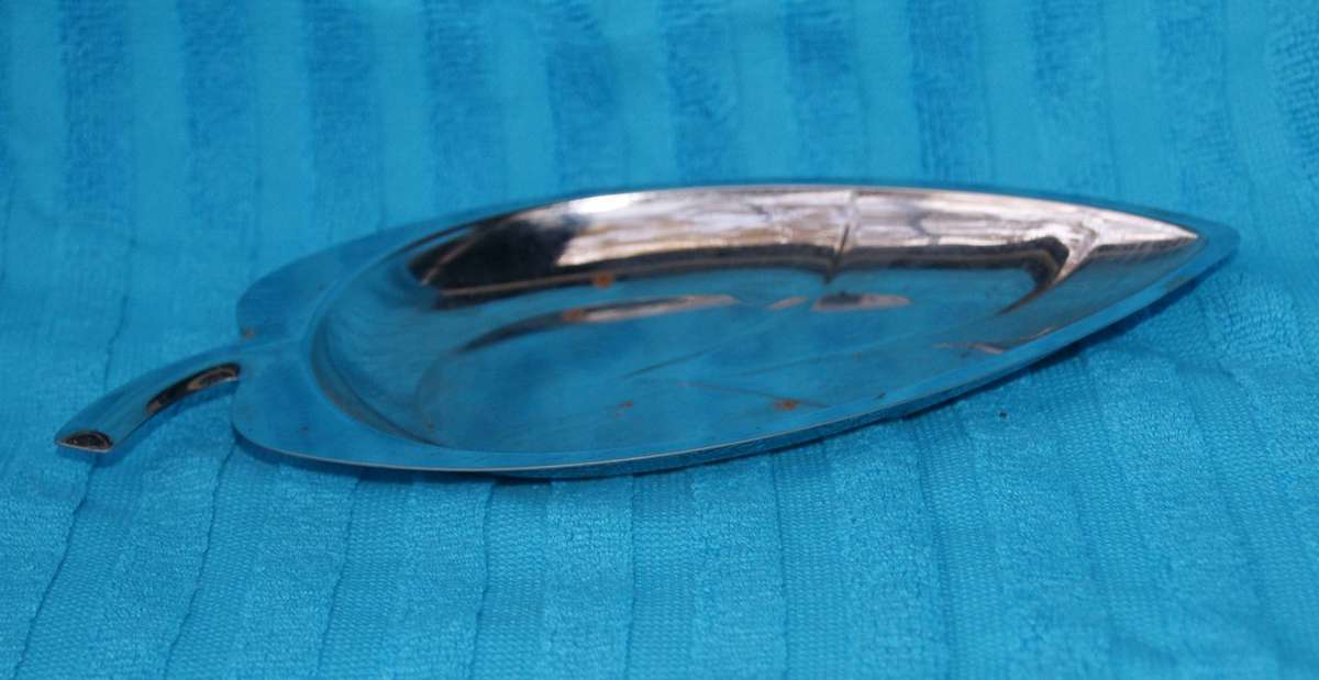 Vintage Retro Leaf Shaped Chrome Plated Serving Dish