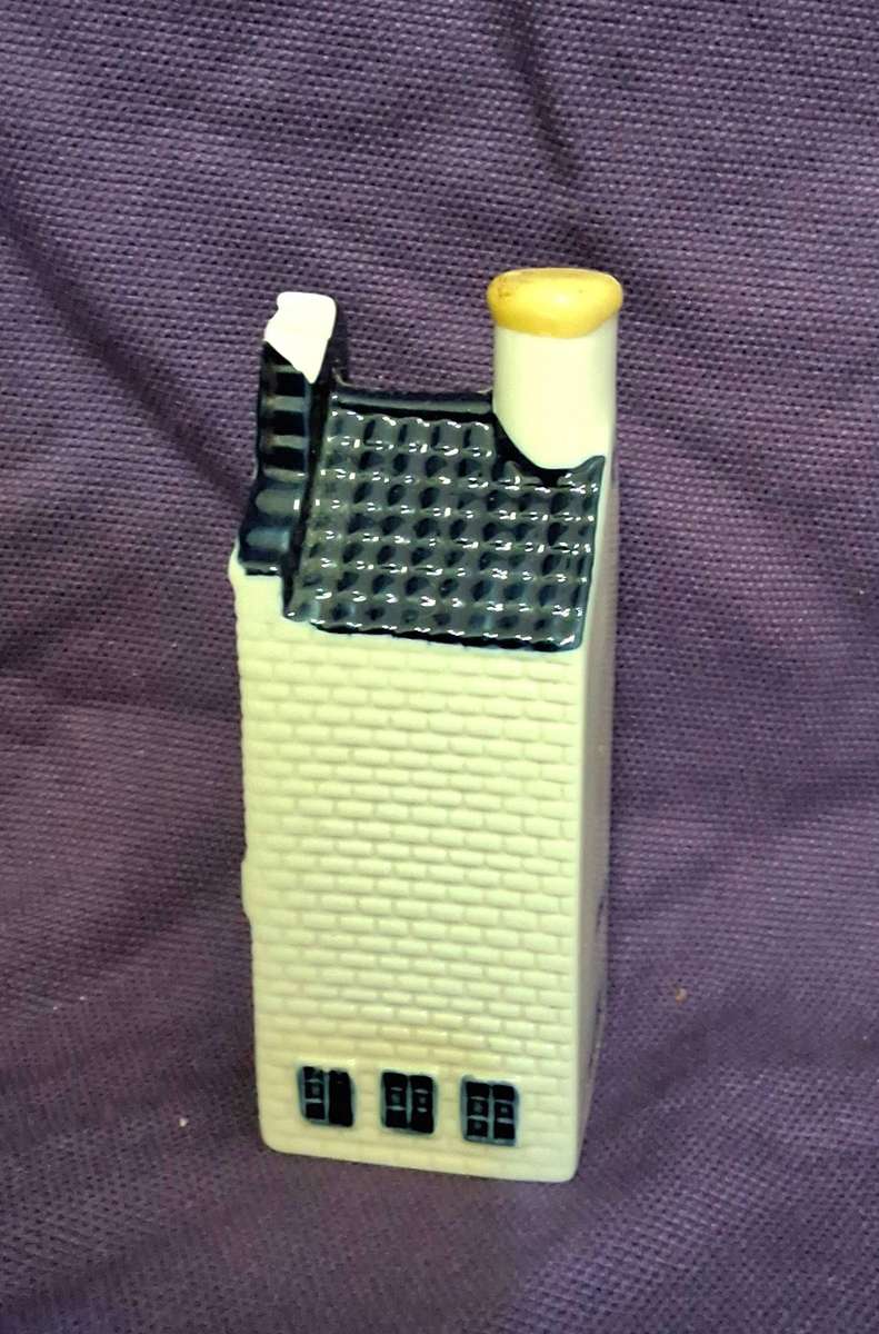 KLM Bols House 42 Sealed with Contents