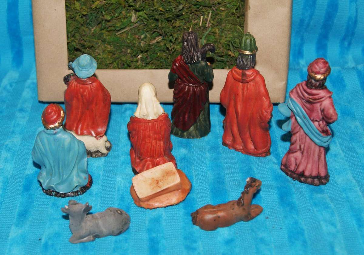 9 Piece Nativity Set