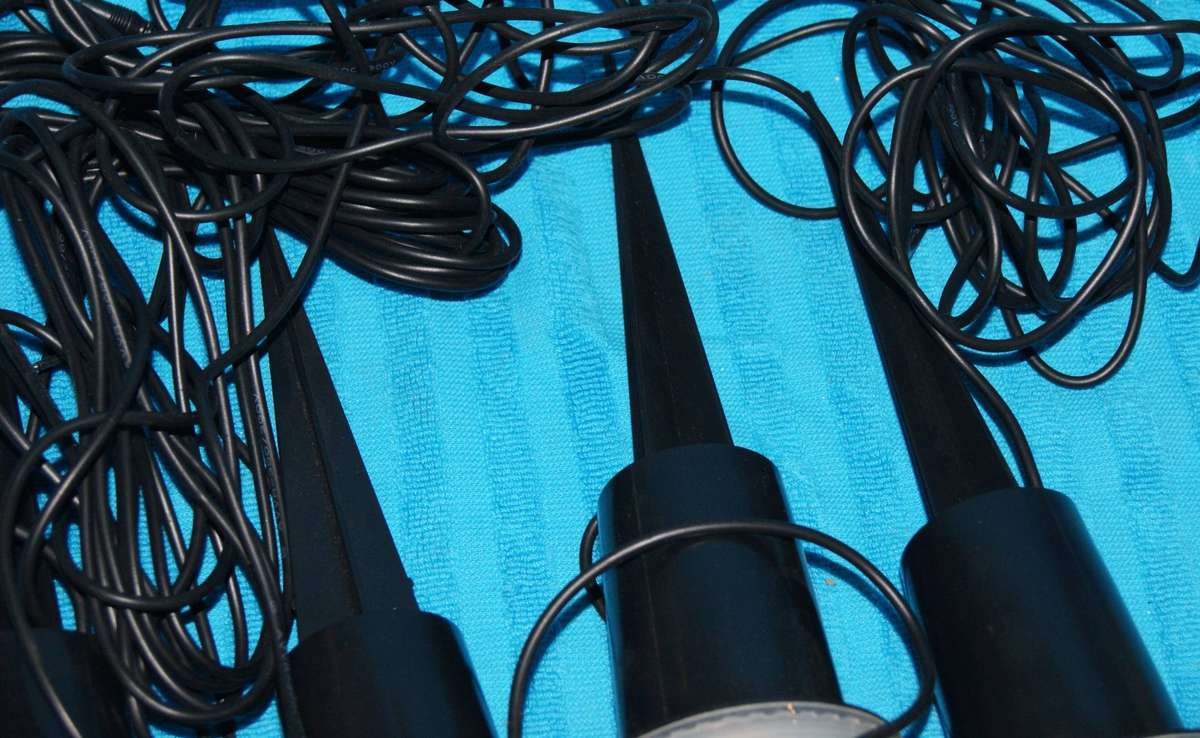 Lot of 4 Never Used Electric Garden Lights