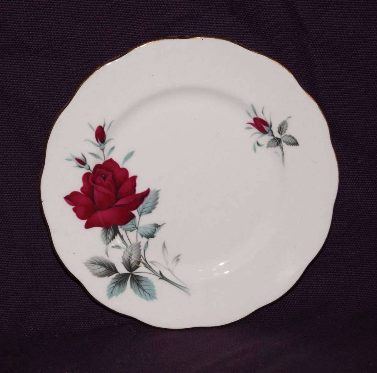 Royal Albert "Sweet Romance" Cake Plate (5of7)