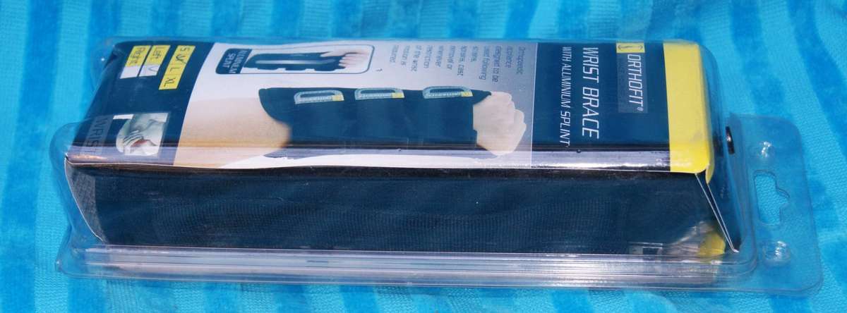 Orthofit Wrist Brace Size Medium Left