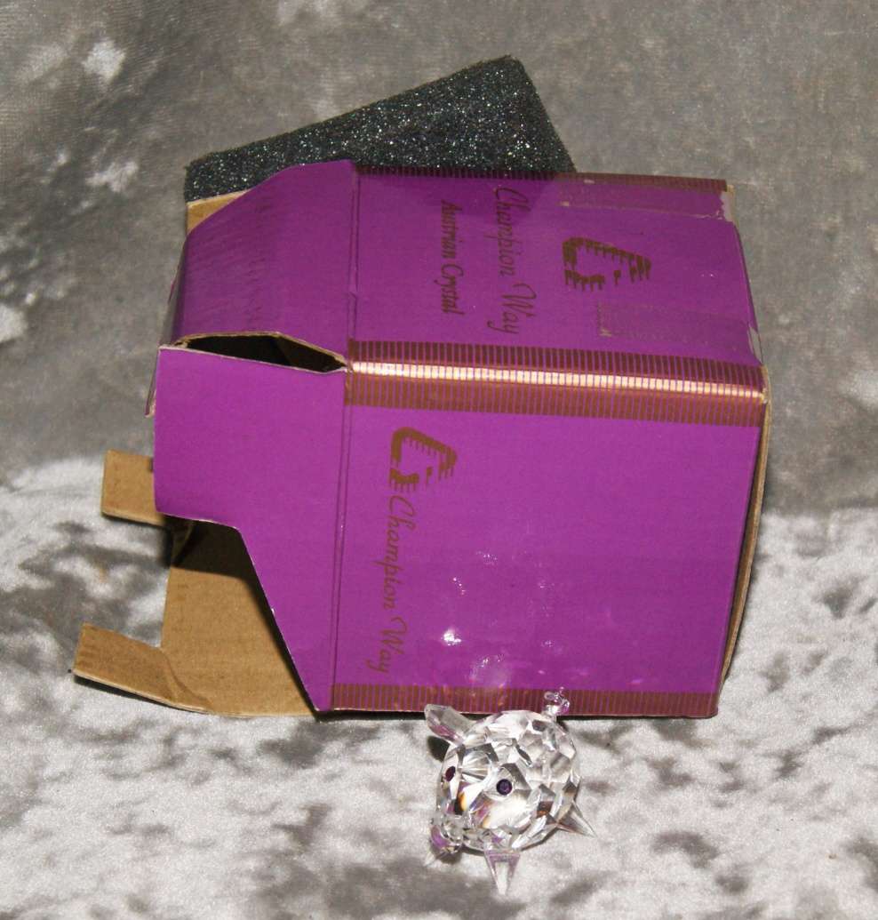 Champion Way 1120 Austrian crystal pig in original box @@ CCRRAAZZYY R1 START