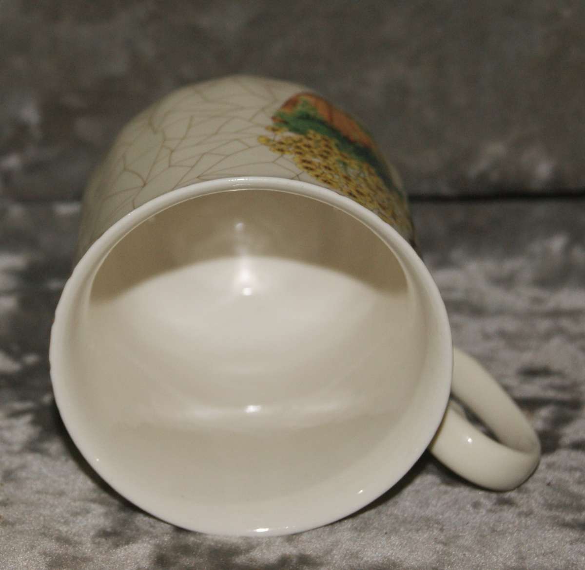 William James "Victoria's Garden" mug (2of3)