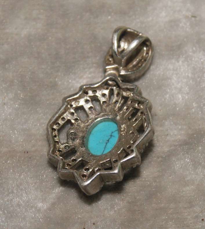 925 Sterling silver, turquoise and CZ pendant (4.2g) @@ CCRRAAZZYY R1 START