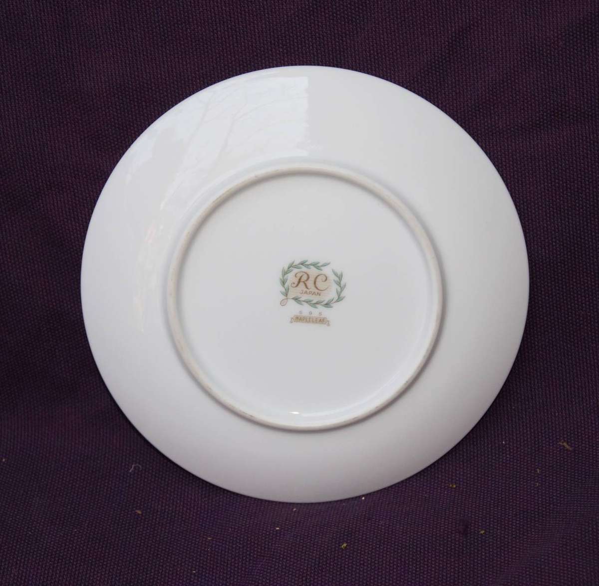 RC Noritake Mapleleaf Side Plate (1of5)