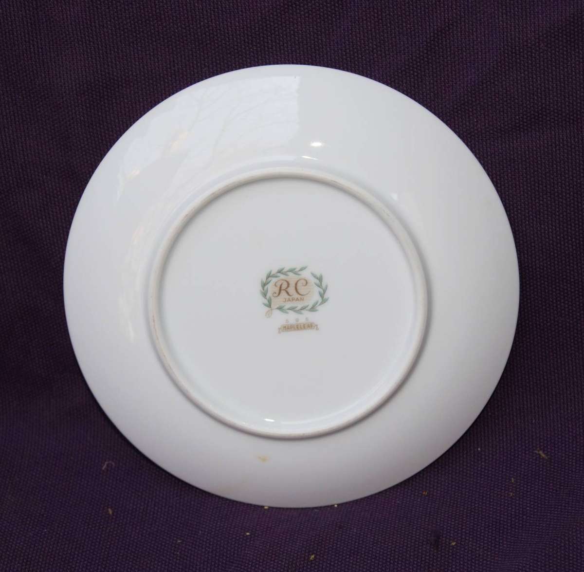 RC Noritake Mapleleaf Side Plate (2of5)