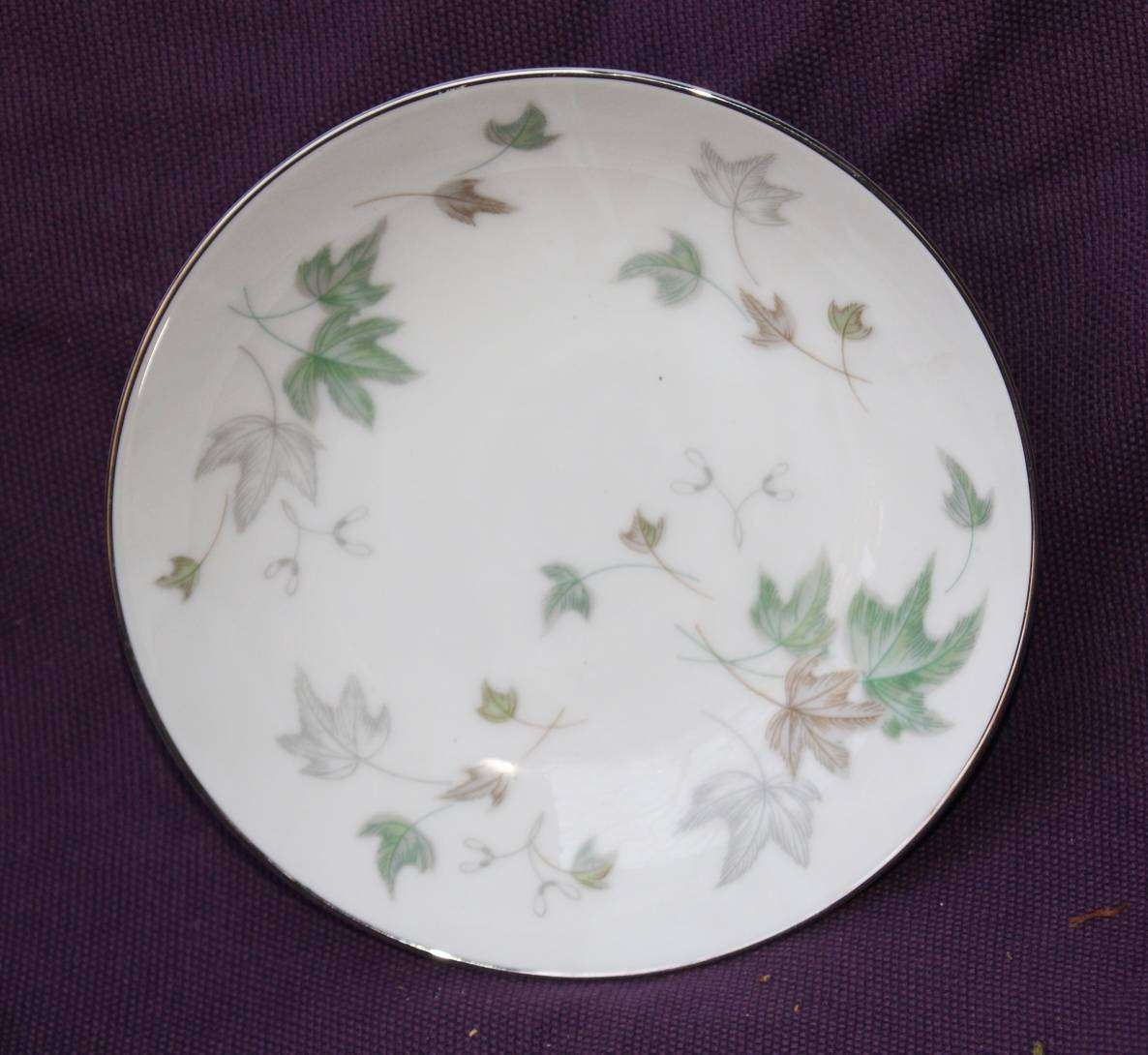 RC Noritake Mapleleaf Dessert Bowl (3of5)