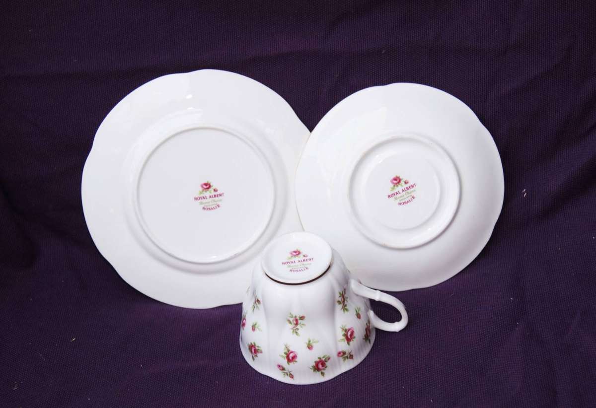 Royal Albert Rosalie Trio (2of5)