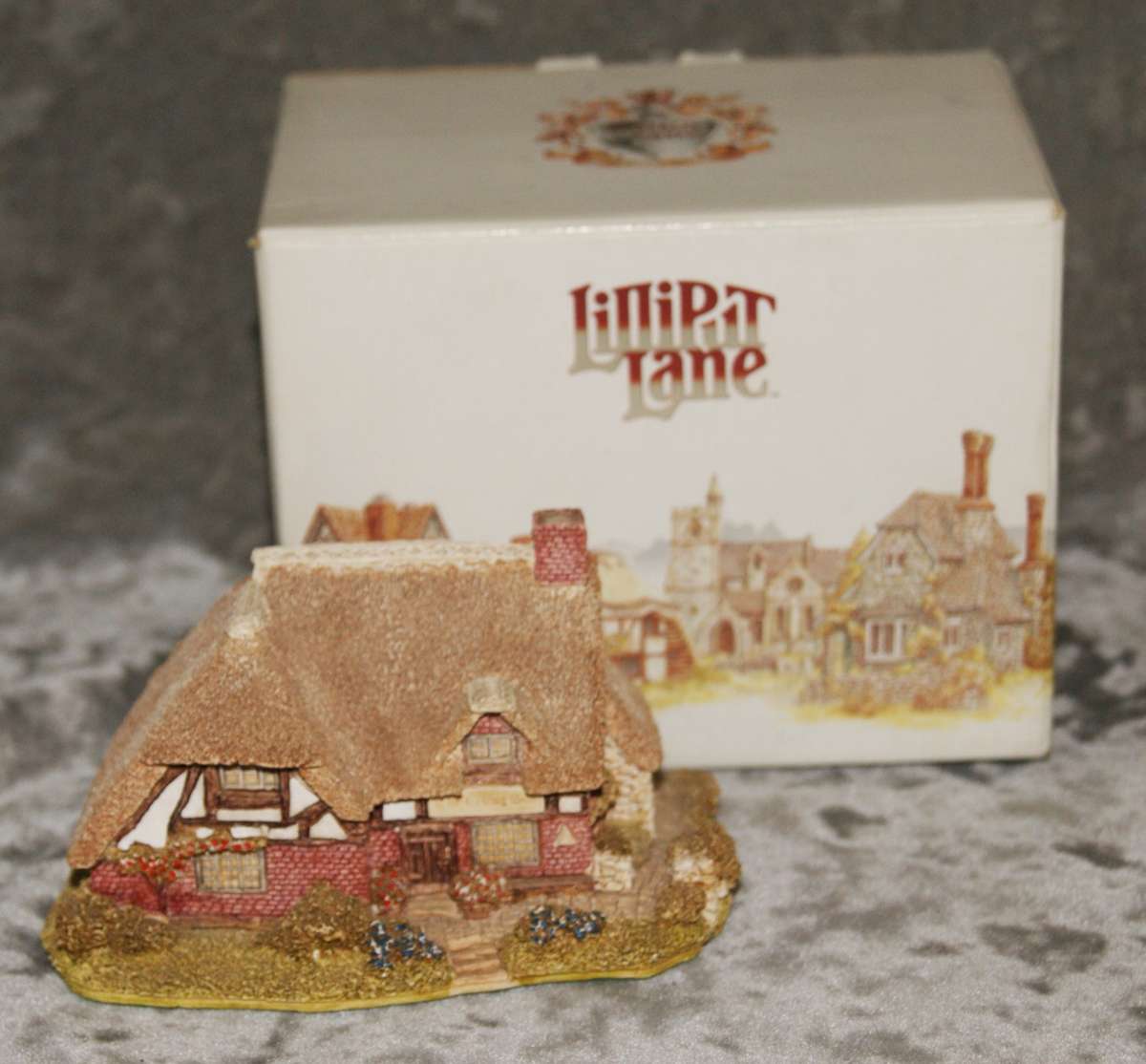 Lilliput Lane "The Rising Sun" in original box