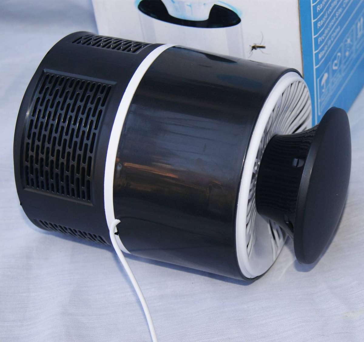 New in Box Mosquito Killing Lamp