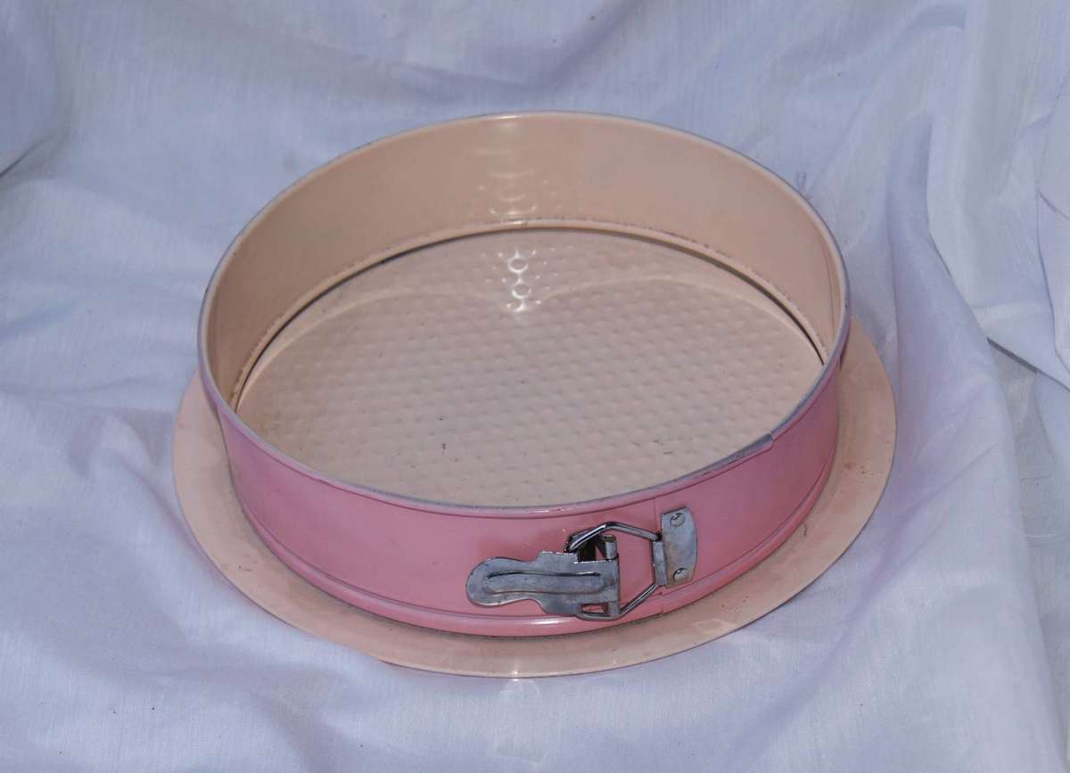 Pink Spring Form Cake Pan