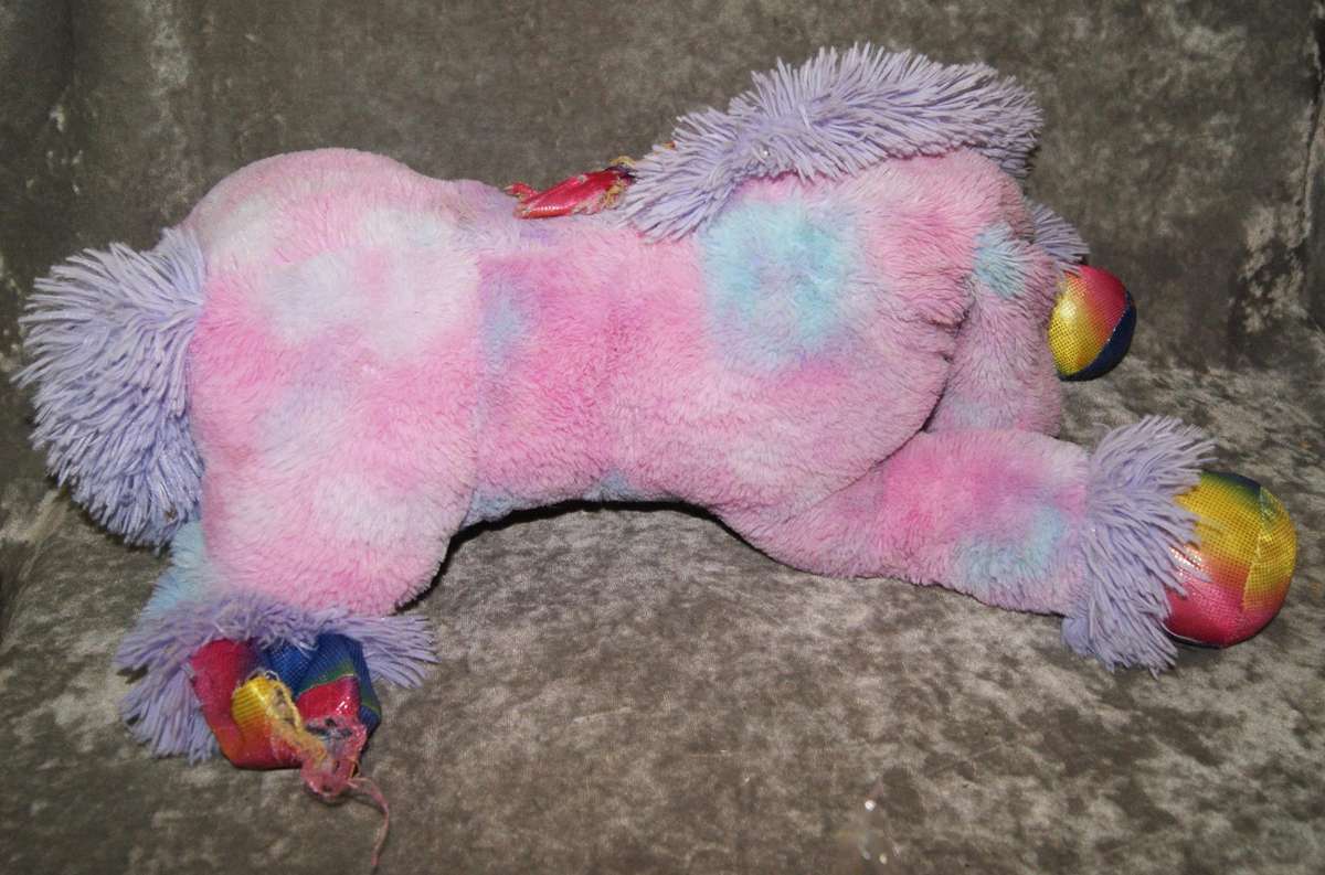 Plush unicorn @ Crazy R1 start