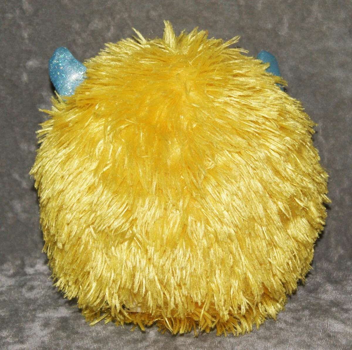 Plush yellow fuzzy monster @ Crazy R1 start