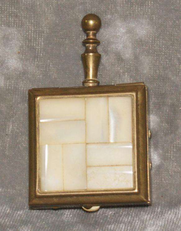 Mother of pearl and brass traveling ashtray @ Crazy R1 start