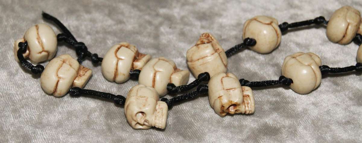 Skull necklace