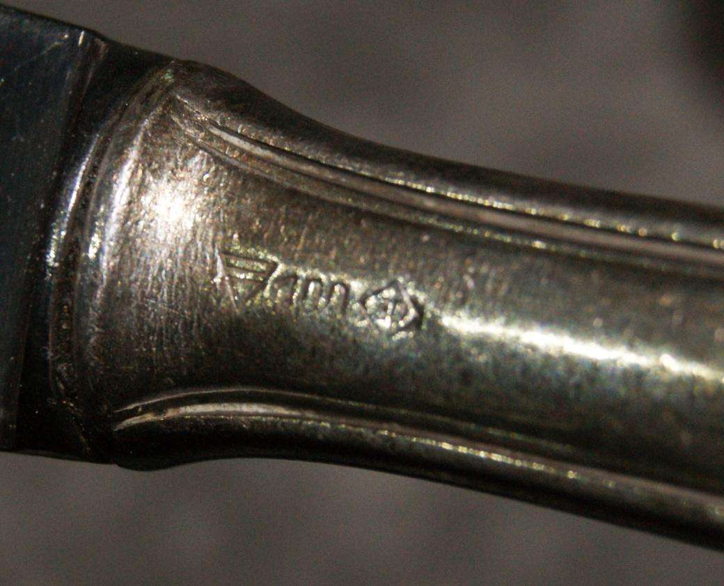 Pair of vintage Feinstaht Solingen knives (handles marked 100) @ crazy R1 start