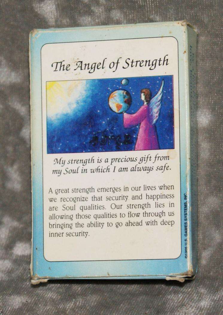 Angel meditations by US Game Systems Inc (64 cards) @ crazy R1 start