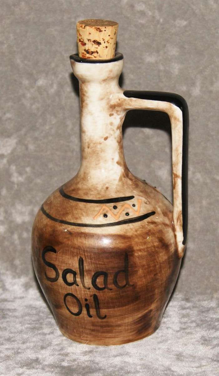 Redhill Cape porcelain salad oil jug @ crazy R1 start