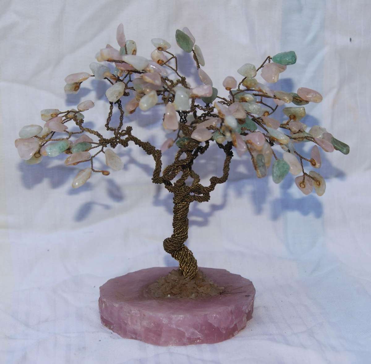Gemstone tree with rose quartz base @ crazy R1 start