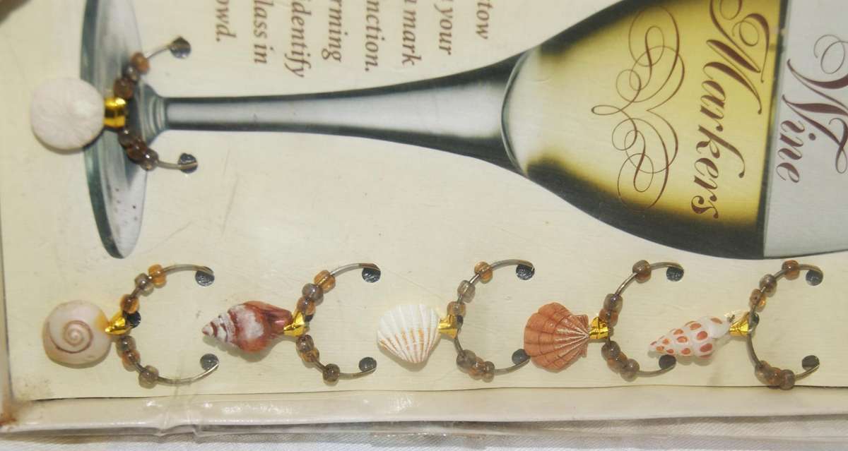 Boston Warehouse Wine Markers  Set of 6 Shell-Themed Charms