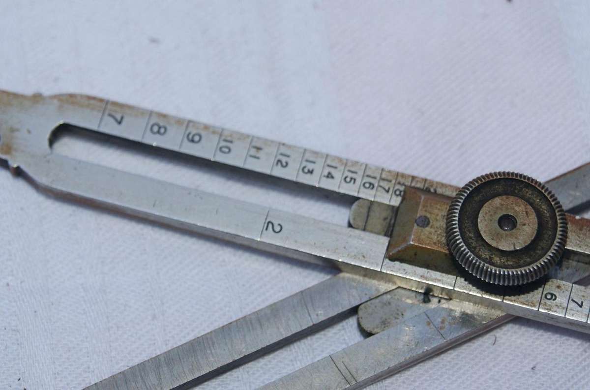 Antique Proportional Divider  Possibly Elliot Bros 