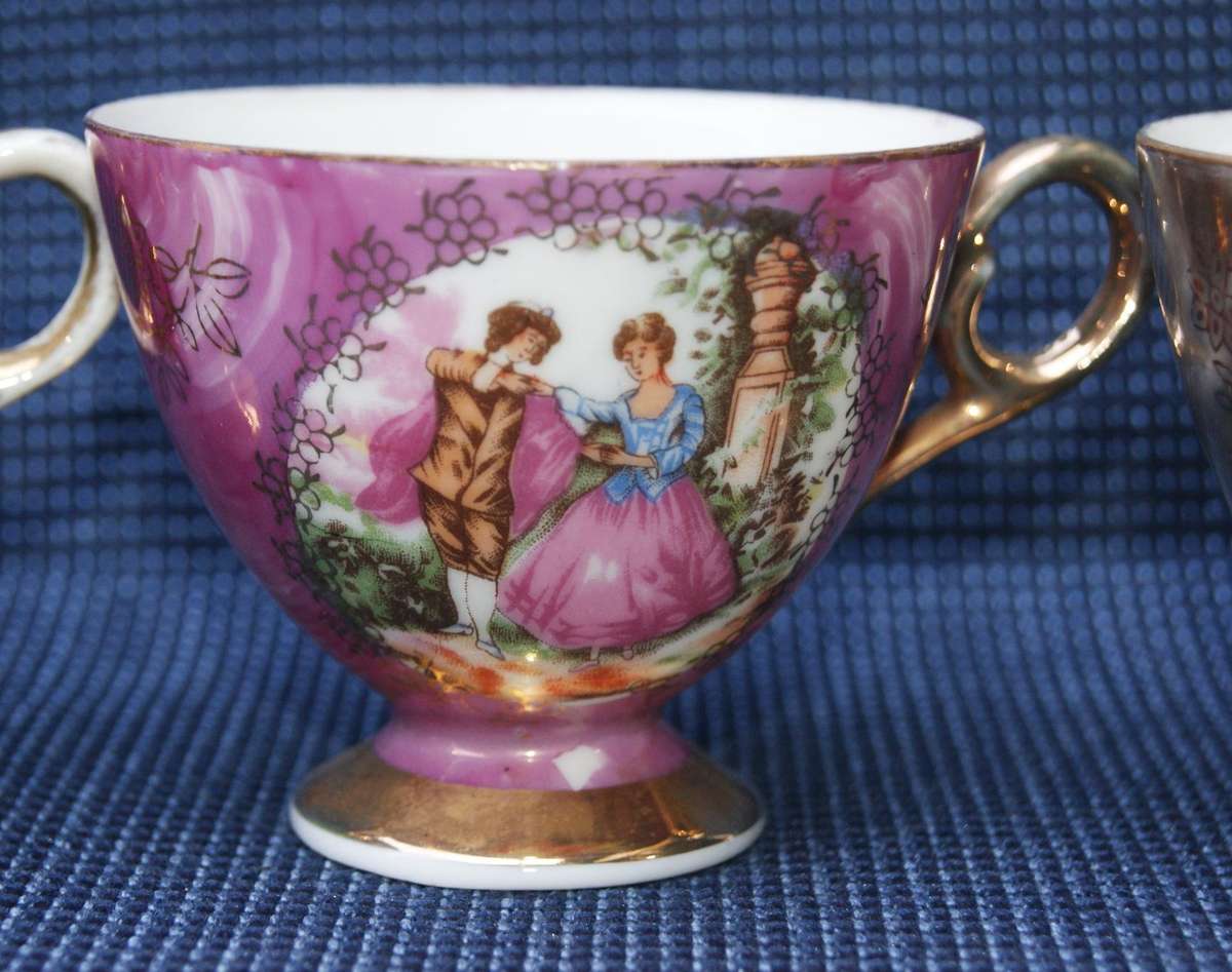 Vintage Harlequin Lusterware Tea Cups  Set of 4