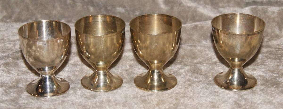 Set of 4 EPNS Egg Cups