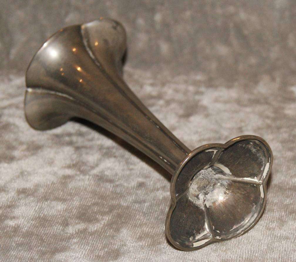 Fluted Single Bud Vase