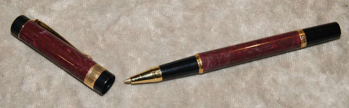 Set of 3 Vintage Pens in Original Box