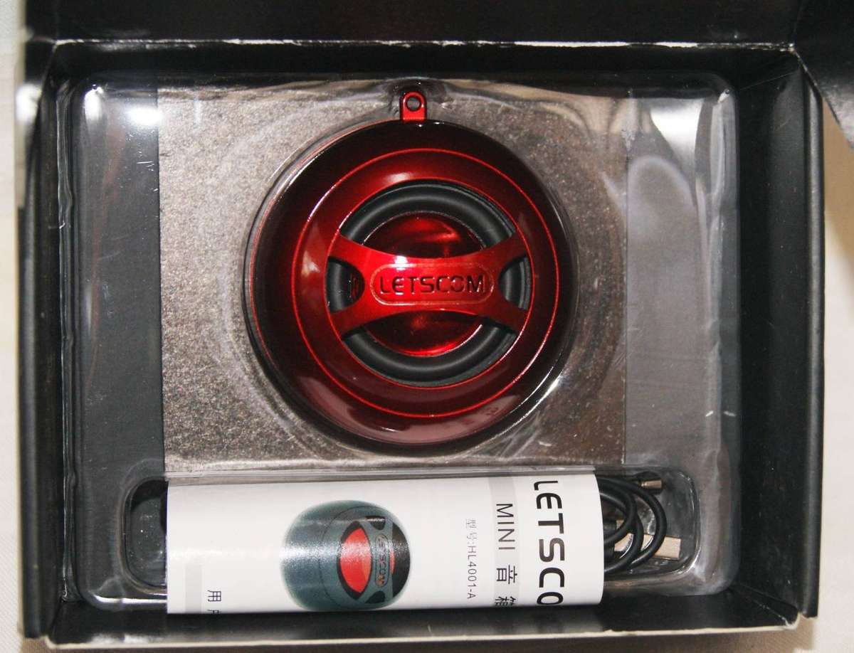 Letscom Mini Bluetooth Speaker (2 of 2)