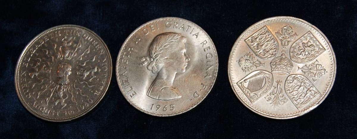 3x Commemorative British Crowns (1953, 1965, 1980)