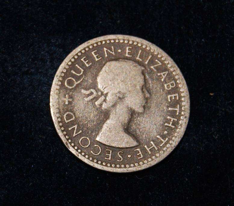 1957 Rhodesia and Nyasaland 3 Pence