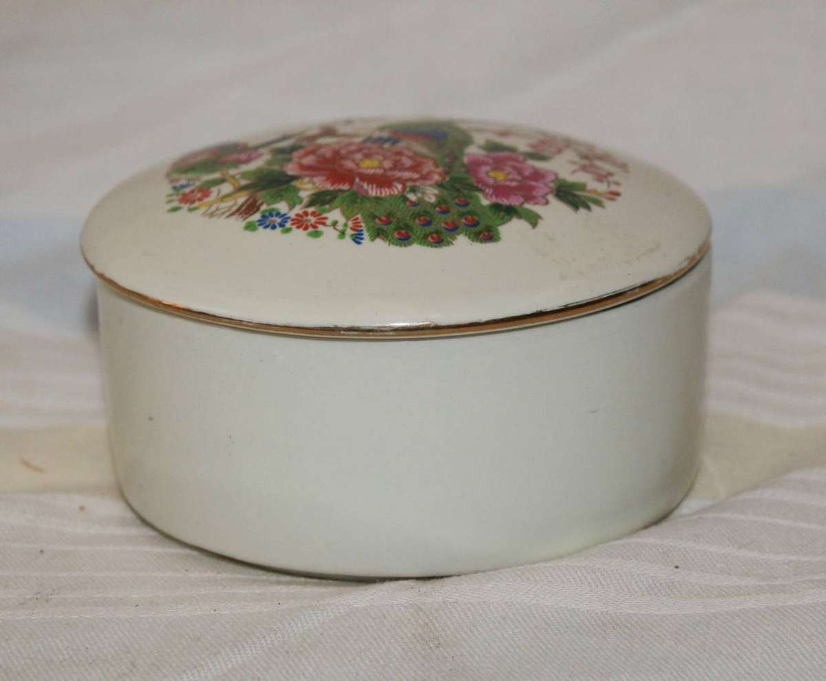 Vintage Round Trinket Box with Lid
