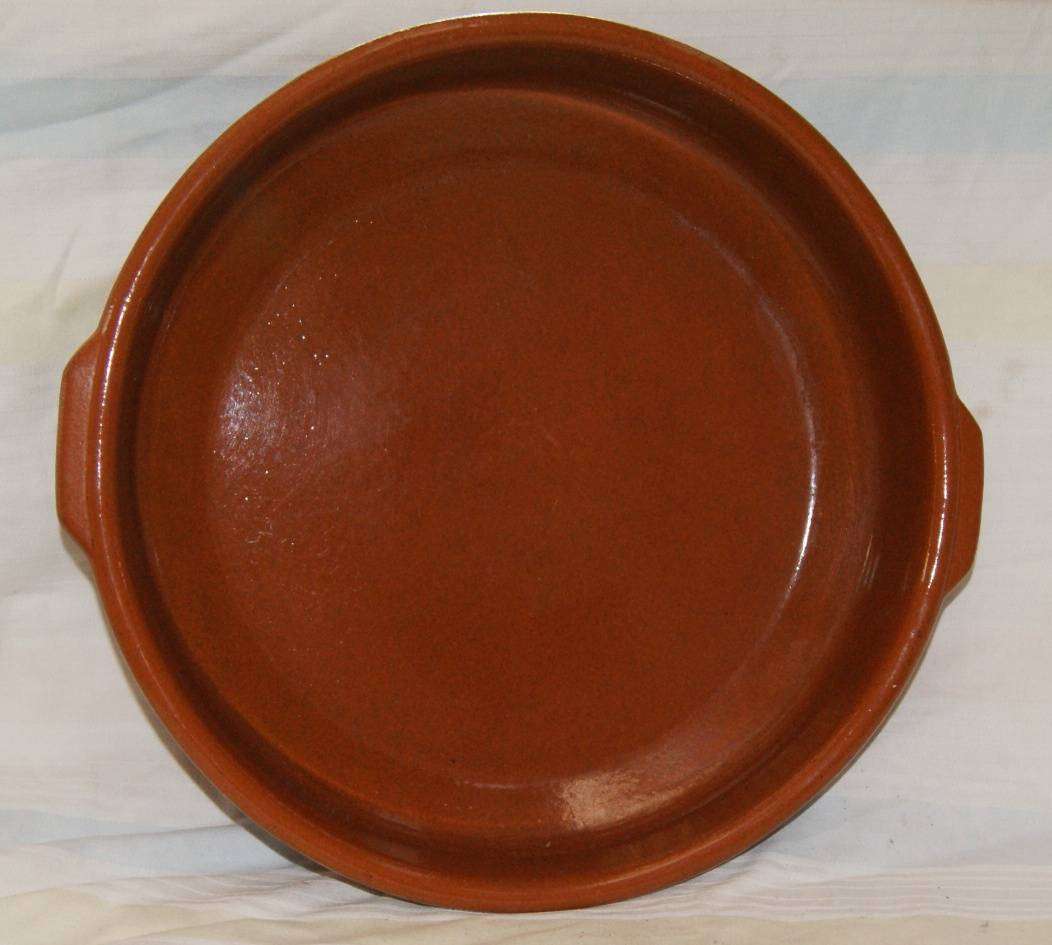 Stoneware Round Baking Dish