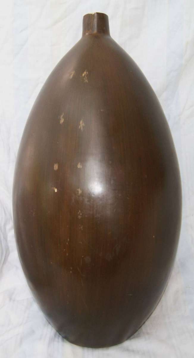 Large Oval Vase (3of3)