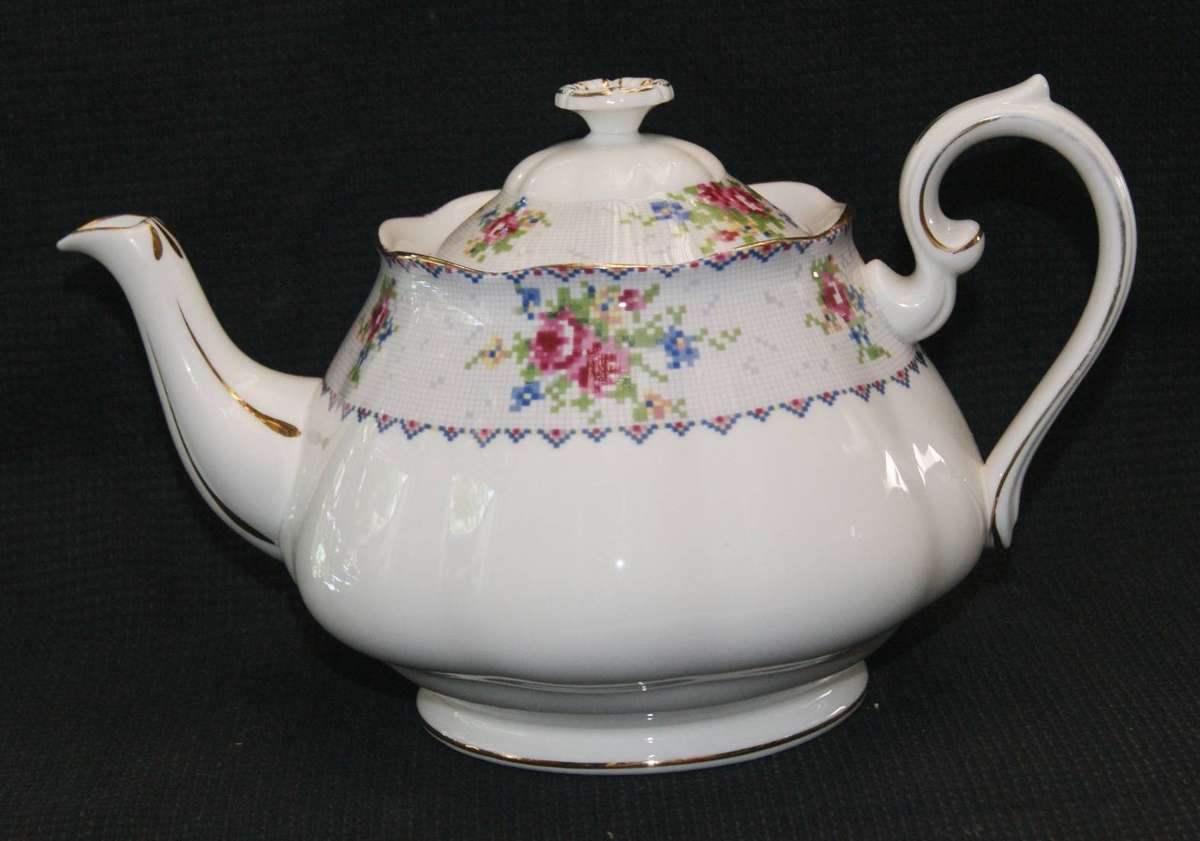Royal Albert "Petit Point" Medium Teapot
