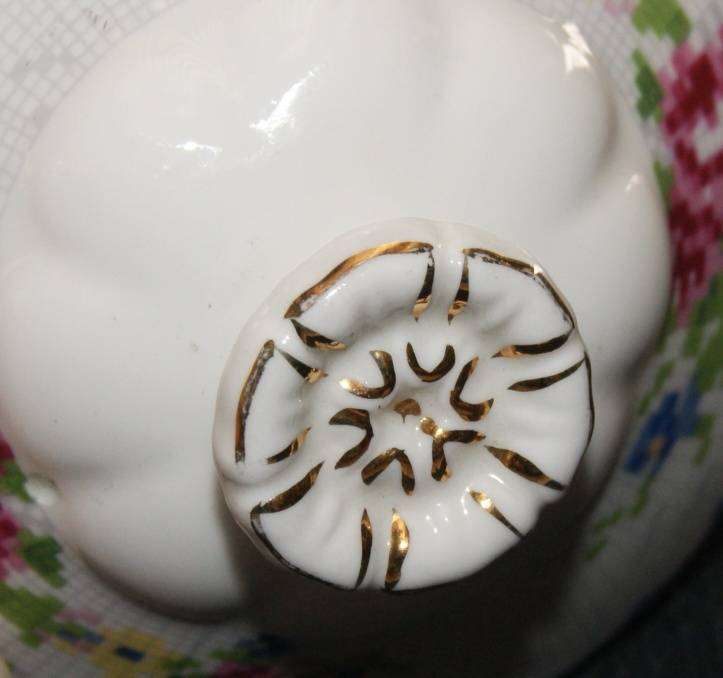 Royal Albert "Petit Point" Medium Teapot