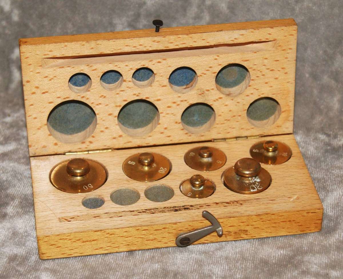 Waagen-Jordan Brass Weight Set (missing 3 weights)