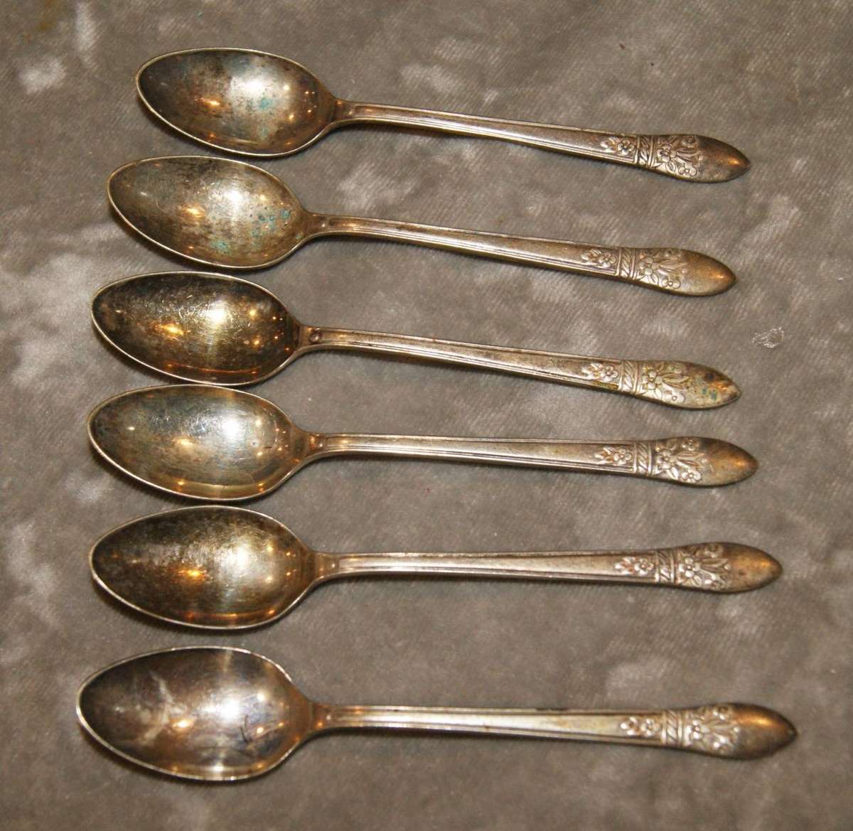Set of 6 Angora Silver Plated Teaspoons