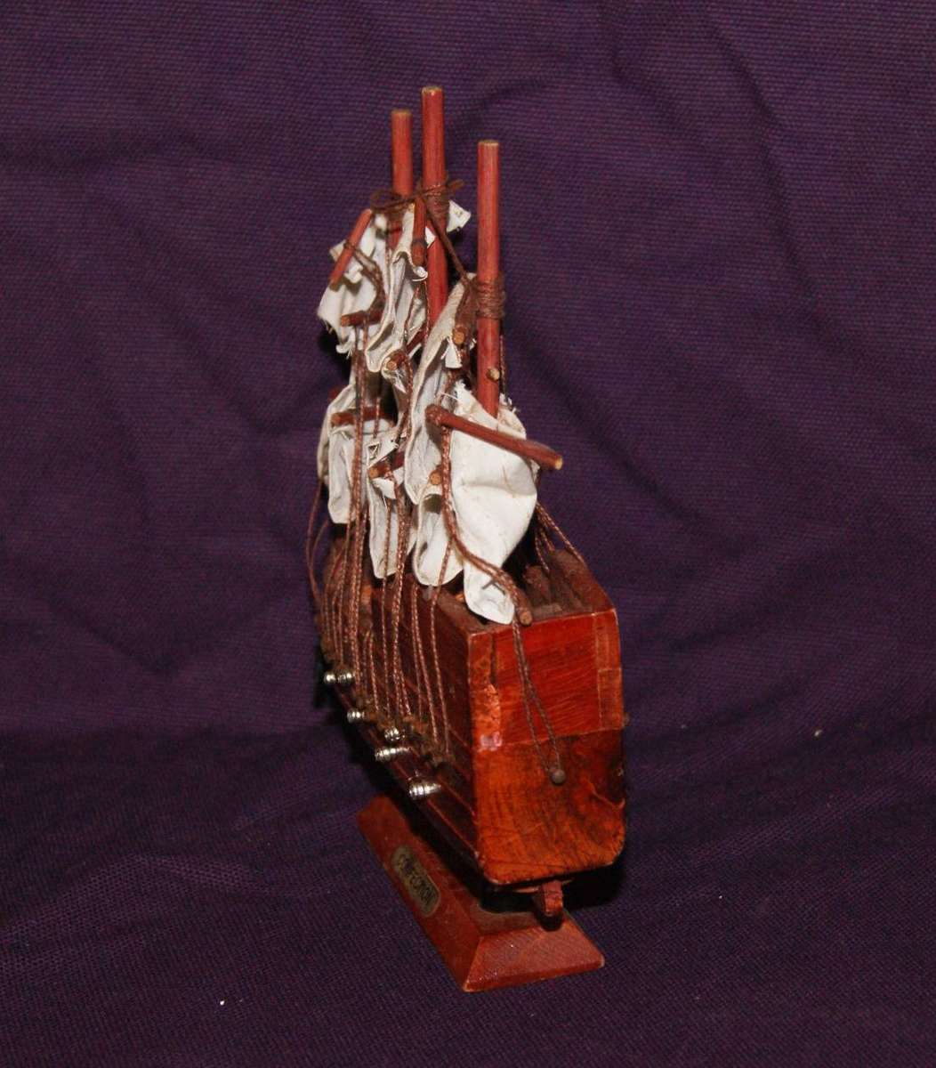 Confection Model Ship