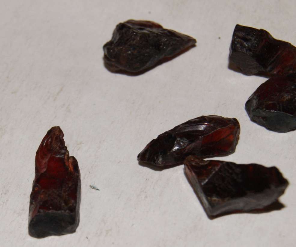Job Lot of 22 Rough Garnets @@ CCRRAAZZYY R1 START