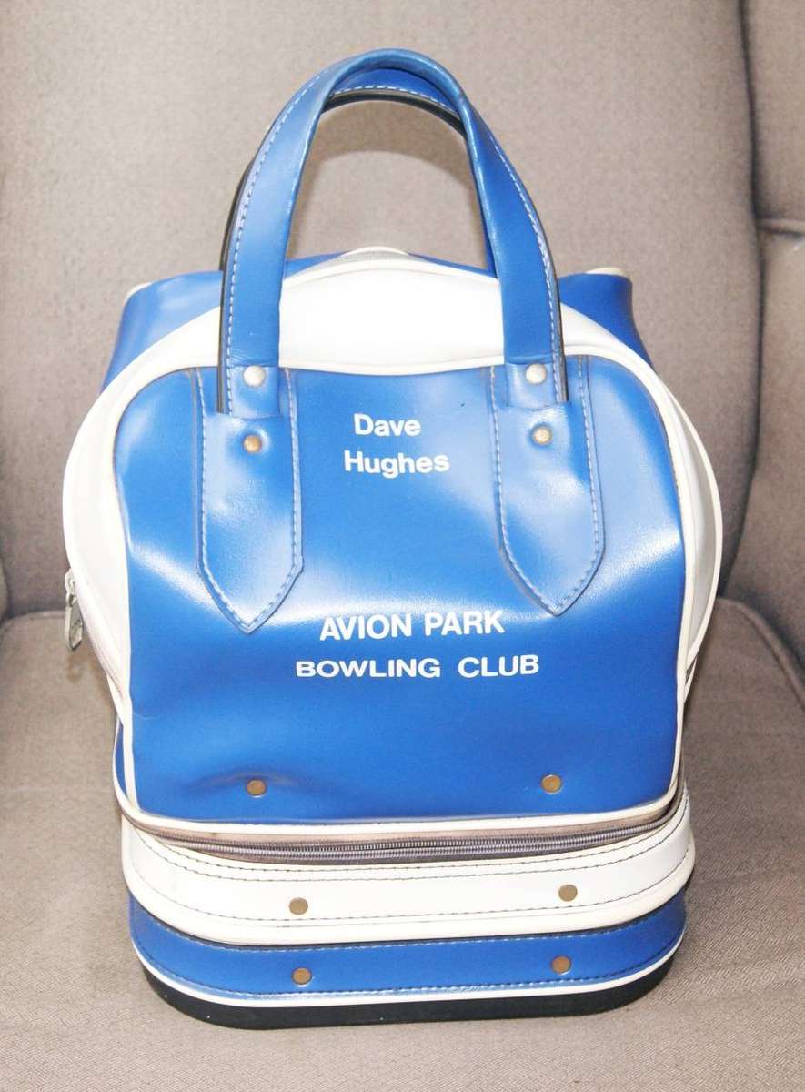 Set of 4 Bowls in Bowls Carry Bag