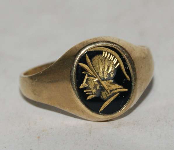 9ct Gold Signet Ring (4g) @@ CCRRAAZZYY R1 START