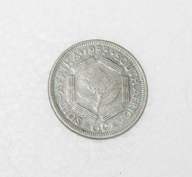 1953 Union of South Africa Sixpence (50% Silver) (2.8g) @@ CCRRAAZZYY R1 START