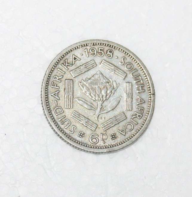 1958 Union of South Africa Sixpence (50% Silver) (2.8g) @@ CCRRAAZZYY R1 START