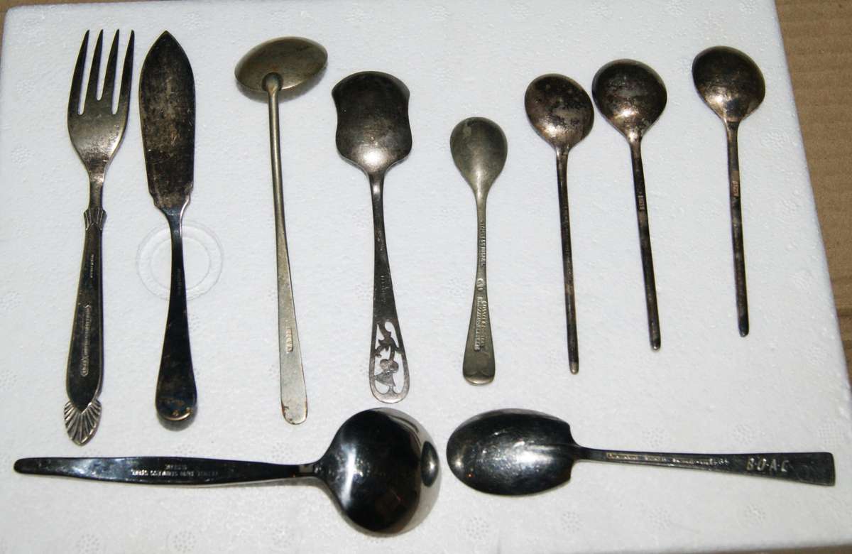 10 Piece Assorted Cutlery (8x silver plated, 2x stainless steel) @@ CCRRAAZZYY R1 START