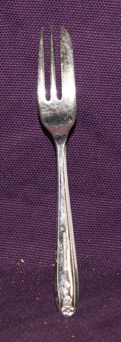 Angora EPNS Cake Fork (2of5)