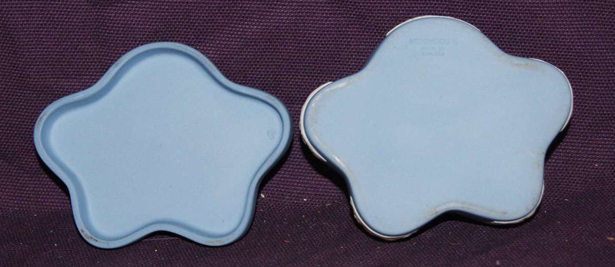 Vintage Wedgwood Blue Jasperware Trinket Box