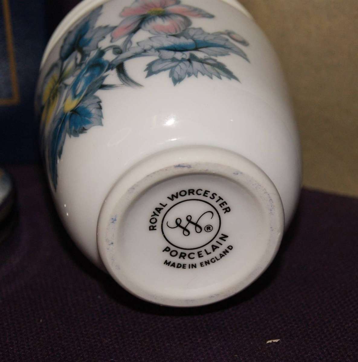 Vintage Royal Worcester King Sized Egg Coddler Woodland Pattern in Original Box